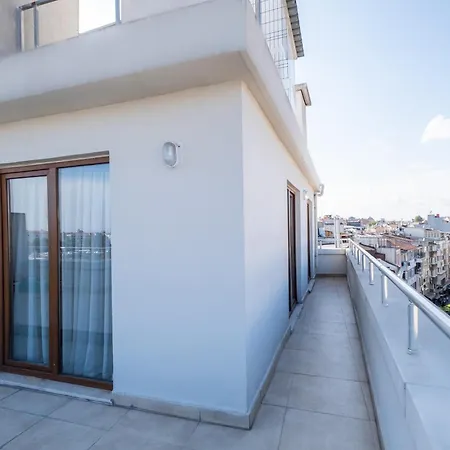 Hotel Lavin & Estambul