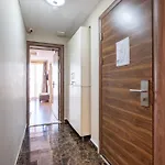Hotel Lavin &