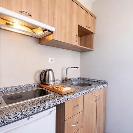 Hotel Lavin & Istambul