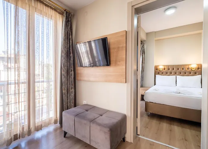 Hotel Lavin & Istanbul