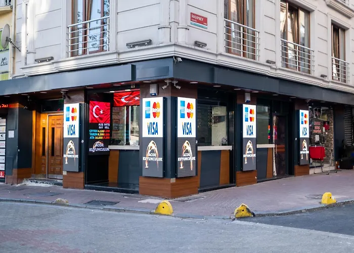 Lavin & Hotel Istanbul