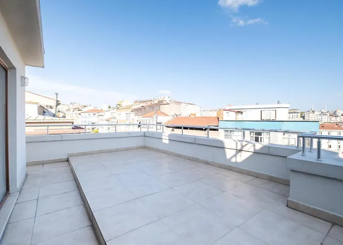 Lavin & Hotel Istanbul