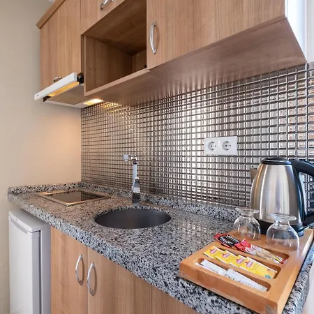 Lavin Hotel&suites Hotel