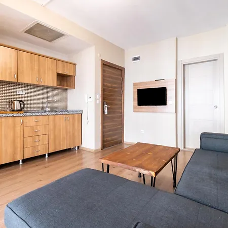 Lavin Hotel&suites Hotel