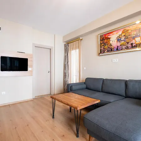 Hotel Lavin Hotel&suites *