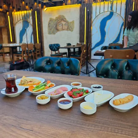 Hotel Lavin Hotel&suites *